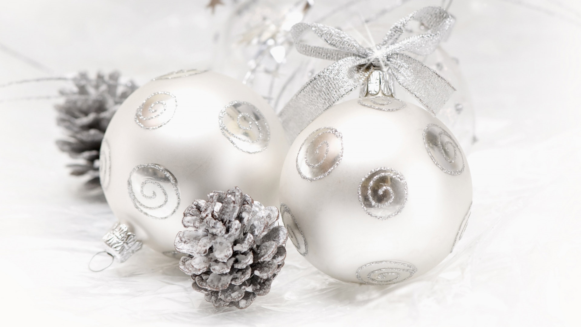 online holiday lighting discounts, holiday sales, discount codes, lighting deals, online shopping
